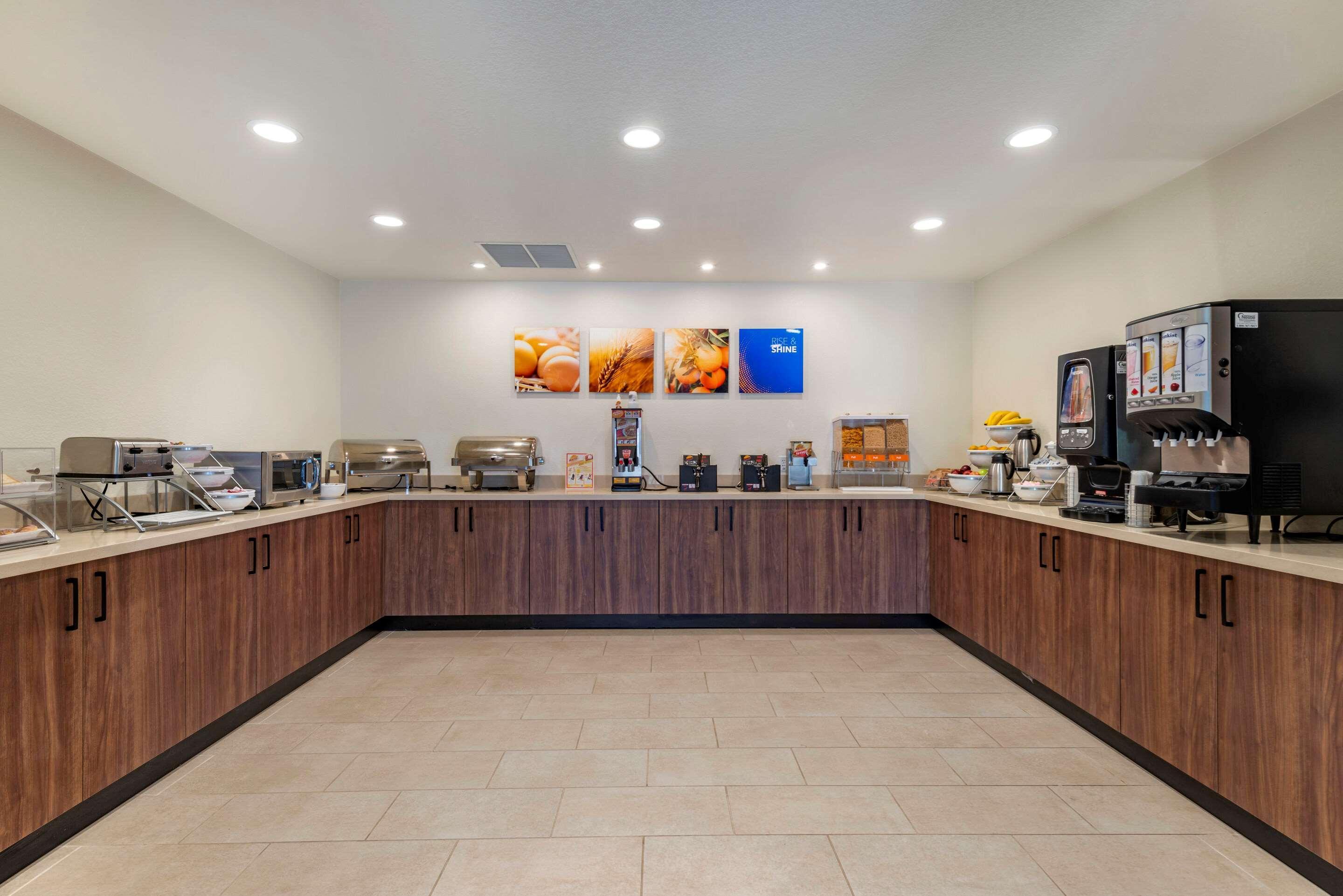 Comfort Broomfield-boulder-interlocken Hotel 3*
